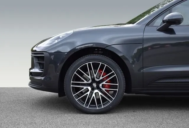 Porsche Macan S =Sport Chrono= Panorama/Black Pack Гаранция Image 5