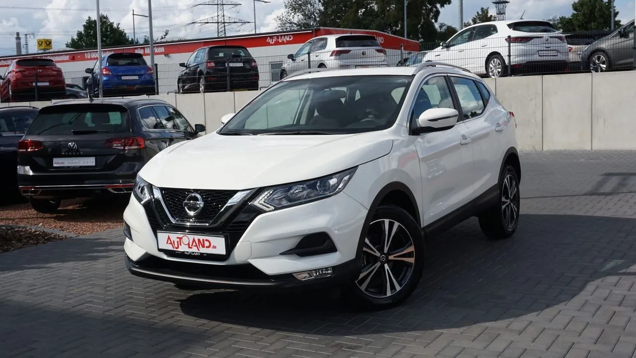 Nissan Qashqai 1.3 DIG-T...  Image 1